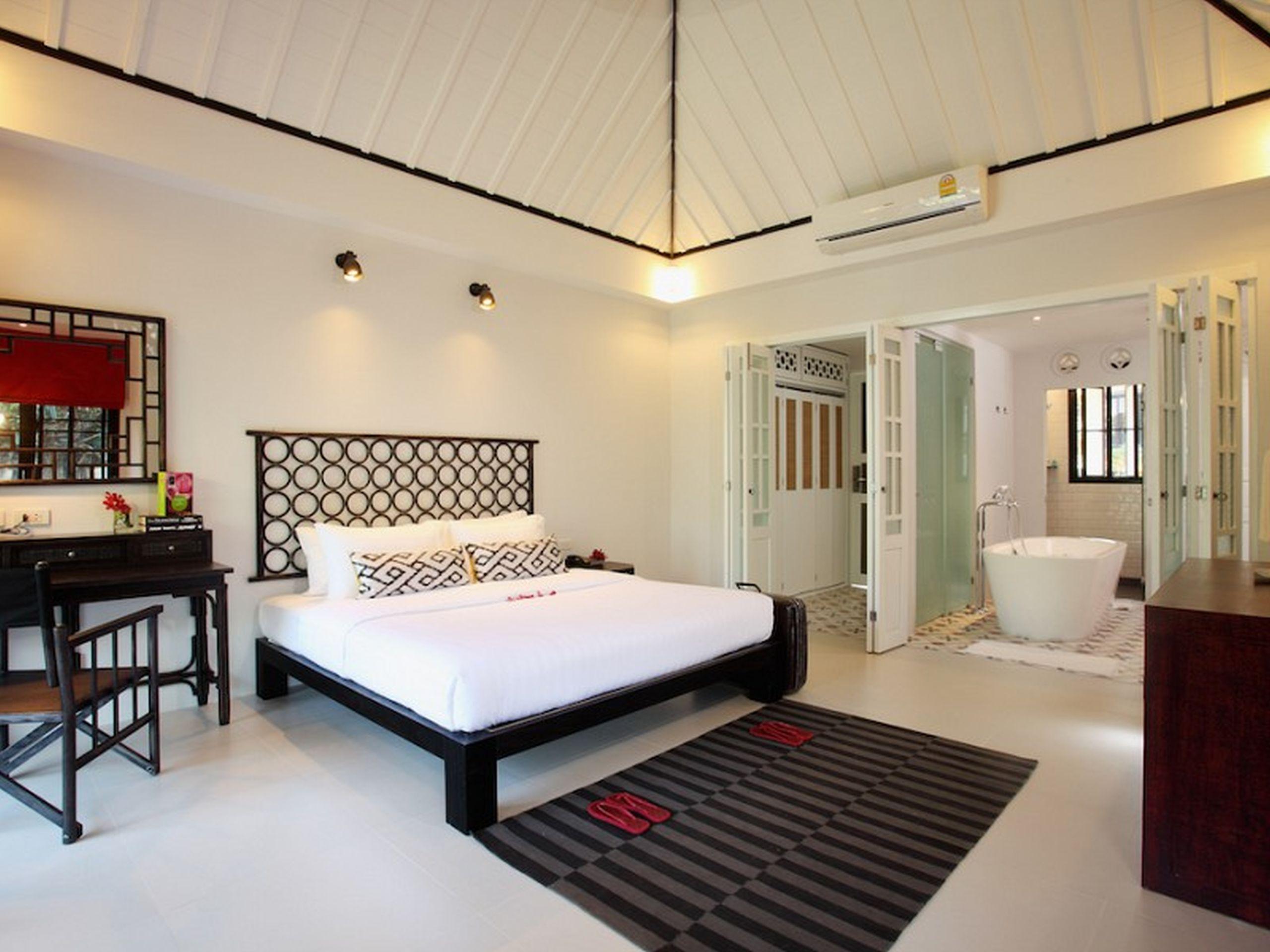 Moracea By Khao Lak Resort Екстериор снимка A bedroom at the hotel